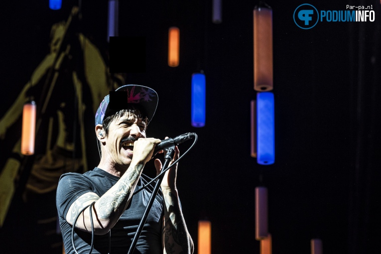 Red Hot Chili Peppers op Red Hot Chili Peppers - 08/11 - Ziggo Dome foto