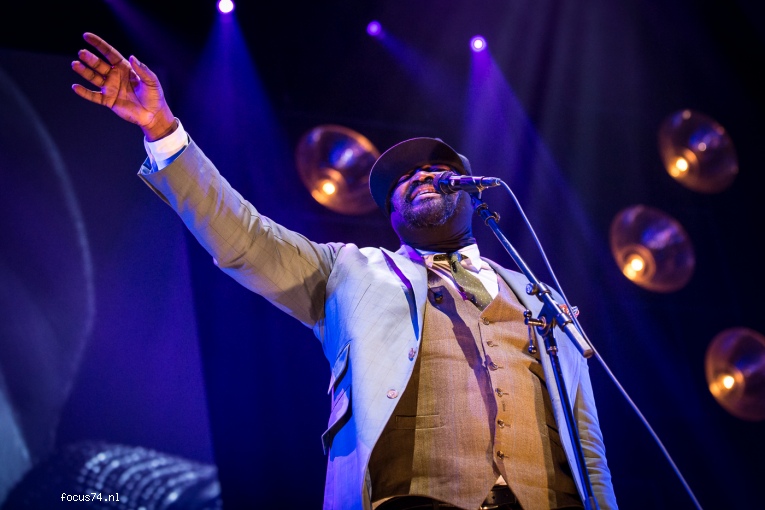 Gregory Porter op Gregory Porter - 11/11 - Heineken Music Hall foto