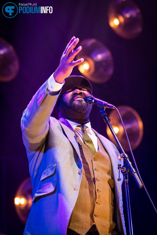 Gregory Porter op Gregory Porter - 11/11 - Heineken Music Hall foto