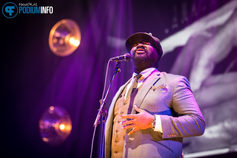 Gregory Porter op Gregory Porter - 11/11 - Heineken Music Hall foto