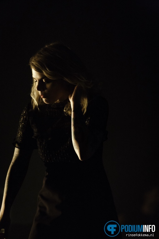 Coeur de Pirate op Coeur de Pirate - 28/11 - Melkweg foto