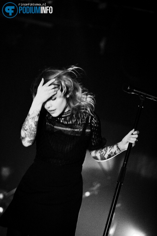 Coeur de Pirate op Coeur de Pirate - 28/11 - Melkweg foto