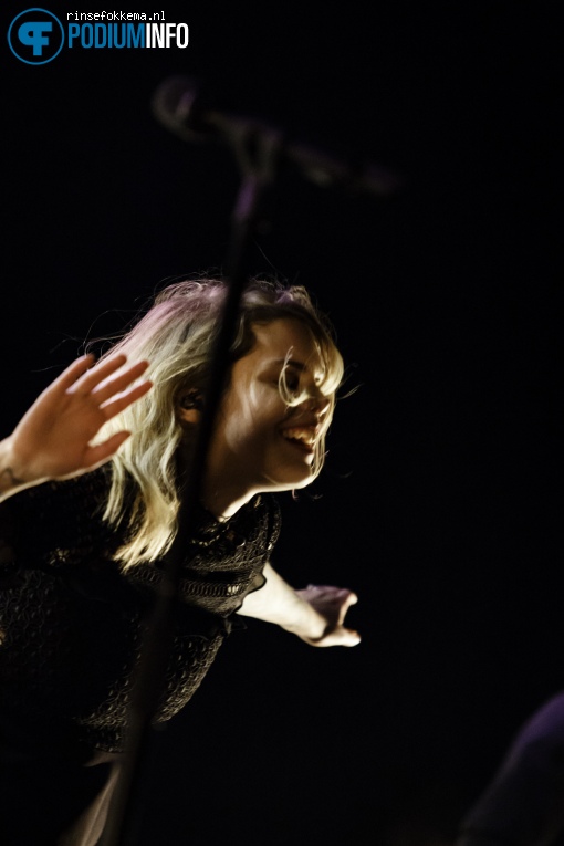 Coeur de Pirate op Coeur de Pirate - 28/11 - Melkweg foto