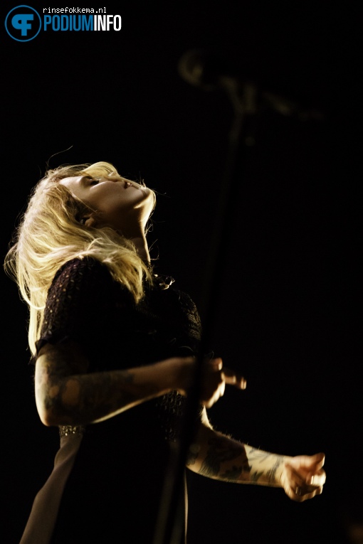 Coeur de Pirate op Coeur de Pirate - 28/11 - Melkweg foto