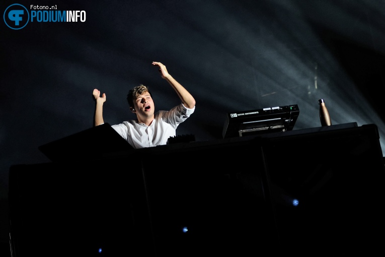 Flume (AUS) op Flume - 04/11 - Heineken Music Hall foto