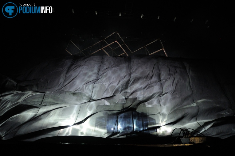 Flume (AUS) op Flume - 04/11 - Heineken Music Hall foto
