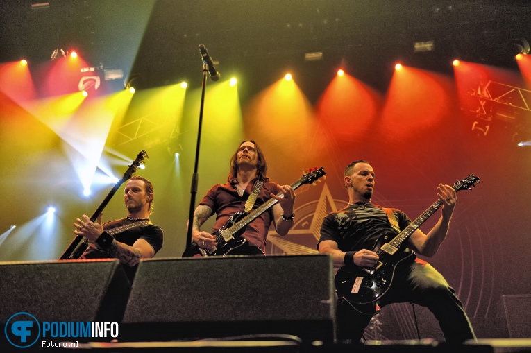 Alter Bridge op Alter Bridge - 10/11 - Heineken Music Hall foto