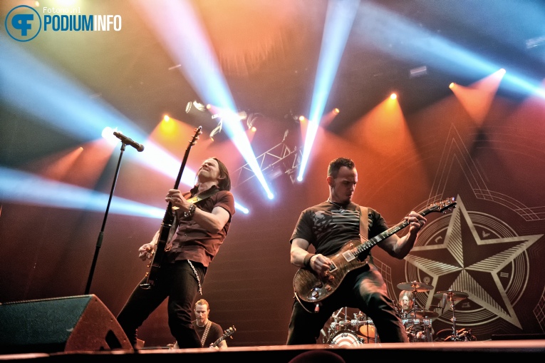 Alter Bridge op Alter Bridge - 10/11 - Heineken Music Hall foto