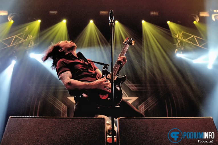 Alter Bridge op Alter Bridge - 10/11 - Heineken Music Hall foto