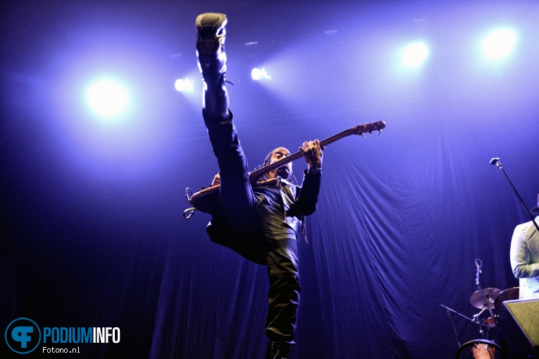 Living Colour op Alter Bridge - 10/11 - Heineken Music Hall foto