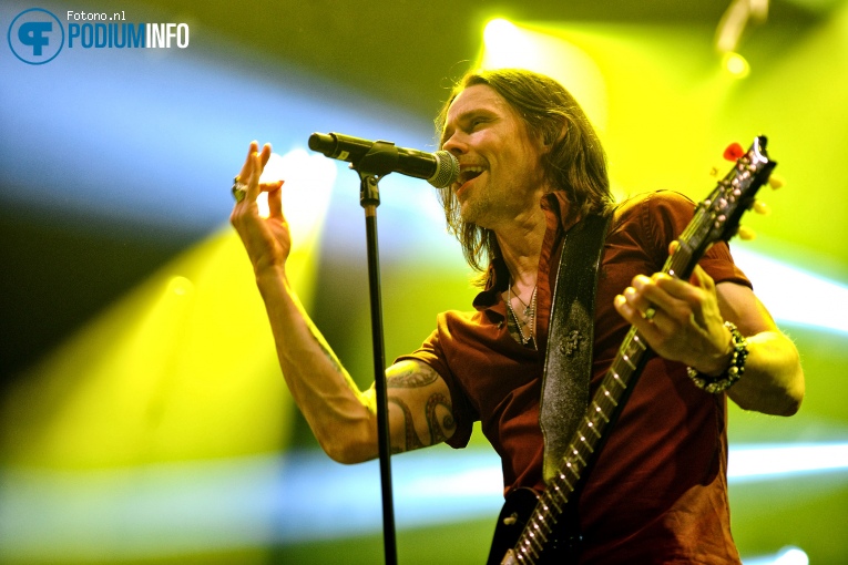 Alter Bridge op Alter Bridge - 10/11 - Heineken Music Hall foto
