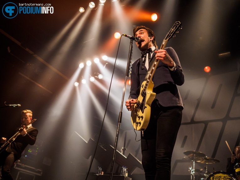 Royal Republic op Royal Republic - 19/11 - Melkweg foto