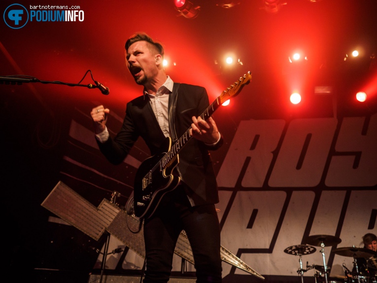 Royal Republic op Royal Republic - 19/11 - Melkweg foto