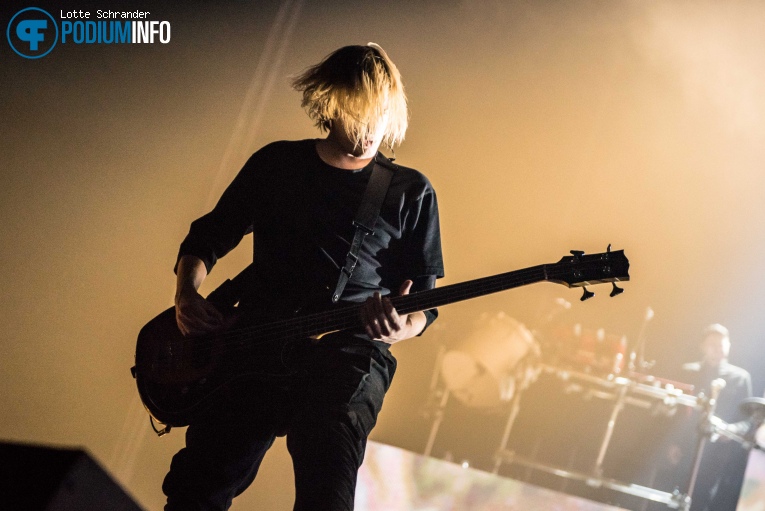 Bring Me The Horizon op Bring Me The Horizon - 13/11 - Heineken Music Hall foto