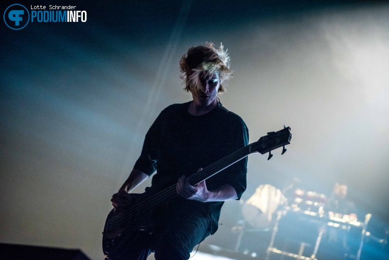 Bring Me The Horizon op Bring Me The Horizon - 13/11 - Heineken Music Hall foto