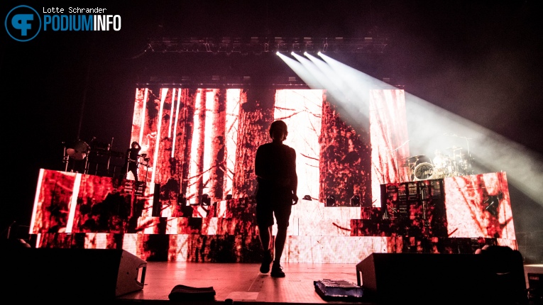 Bring Me The Horizon op Bring Me The Horizon - 13/11 - Heineken Music Hall foto