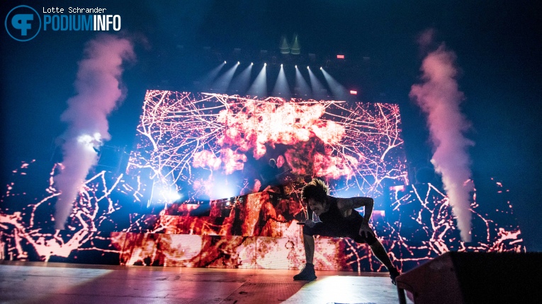 Bring Me The Horizon op Bring Me The Horizon - 13/11 - Heineken Music Hall foto