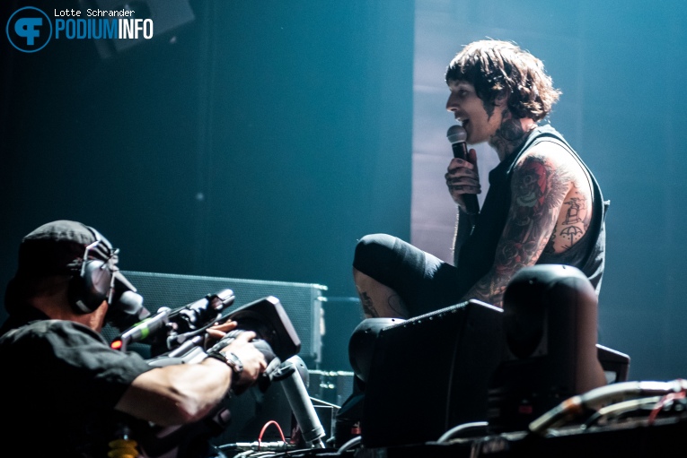 Bring Me The Horizon op Bring Me The Horizon - 13/11 - Heineken Music Hall foto