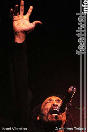 Two 77 Splash 2003 foto