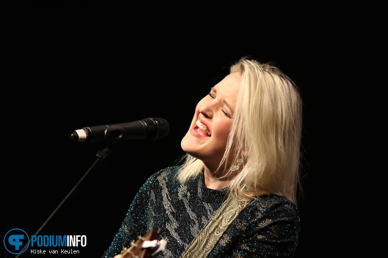 Leonie Meijer op Leonie Meijer - 02/12 - Stadstheater De Bond foto