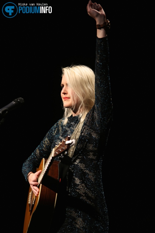 Leonie Meijer op Leonie Meijer - 02/12 - Stadstheater De Bond foto