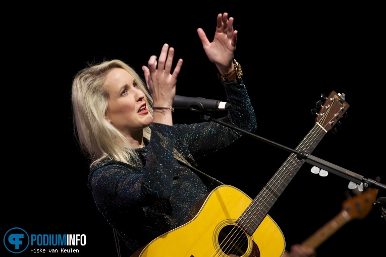 Foto Leonie Meijer op Leonie Meijer - 02/12 - Stadstheater De Bond