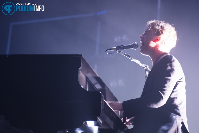 Foto Tom Odell op Tom Odell - 2/12 - 013