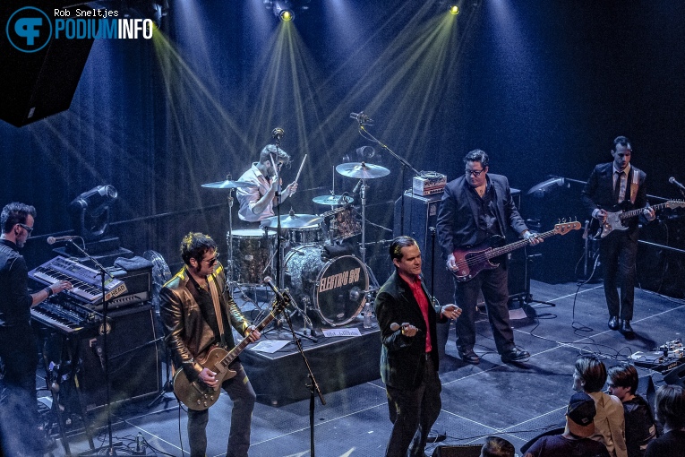 Electric Six op Electric Six - 20/11 - TivoliVredenburg foto