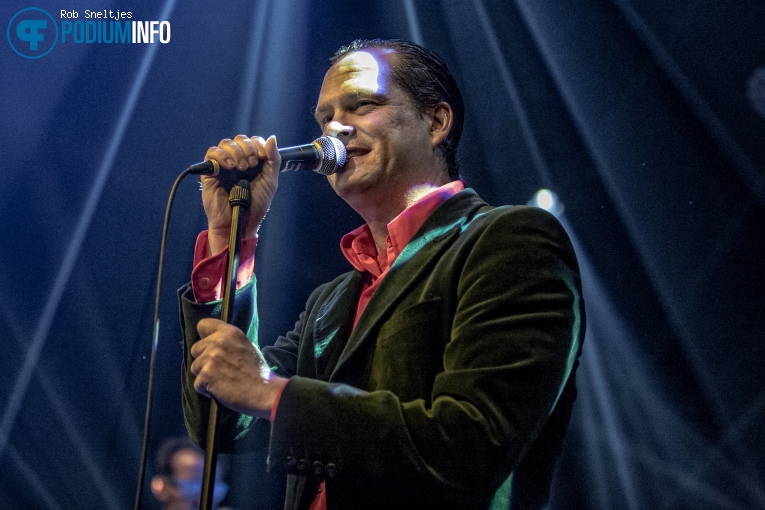 Electric Six op Electric Six - 20/11 - TivoliVredenburg foto