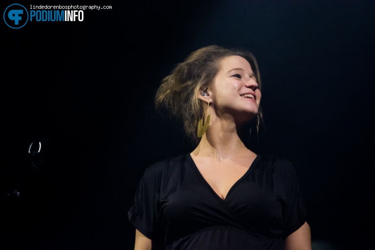 Selah Sue op Selah Sue - 7/12 - TivoliVredenburg foto