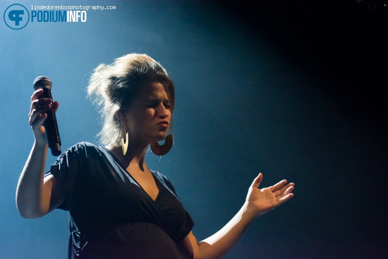 Selah Sue op Selah Sue - 7/12 - TivoliVredenburg foto