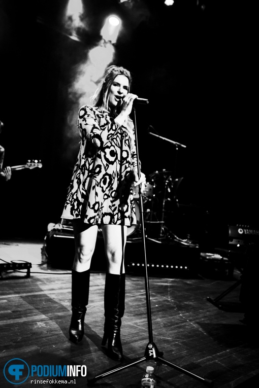 Foto Sandra van Nieuwland op Sandra van Nieuwland - 21/12 - TivoliVredenburg