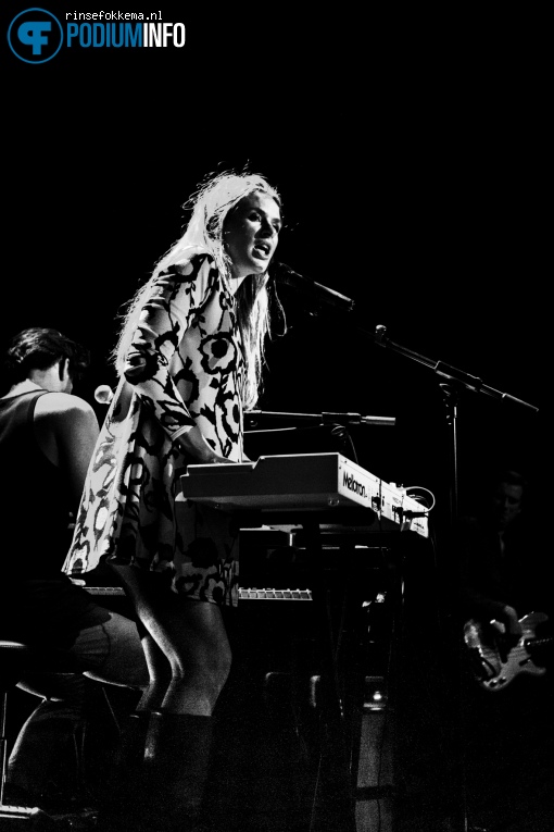 Foto Sandra van Nieuwland op Sandra van Nieuwland - 21/12 - TivoliVredenburg