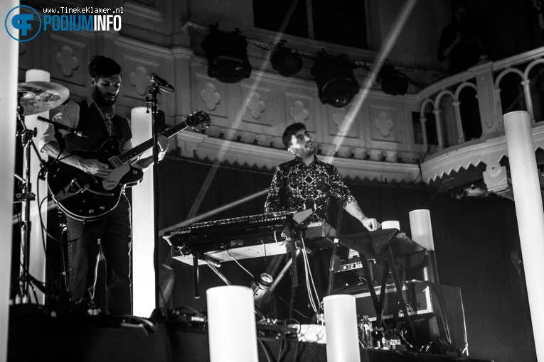 Oscar And The Wolf op Oscar and the Wolf - 8/12 - Paradiso foto