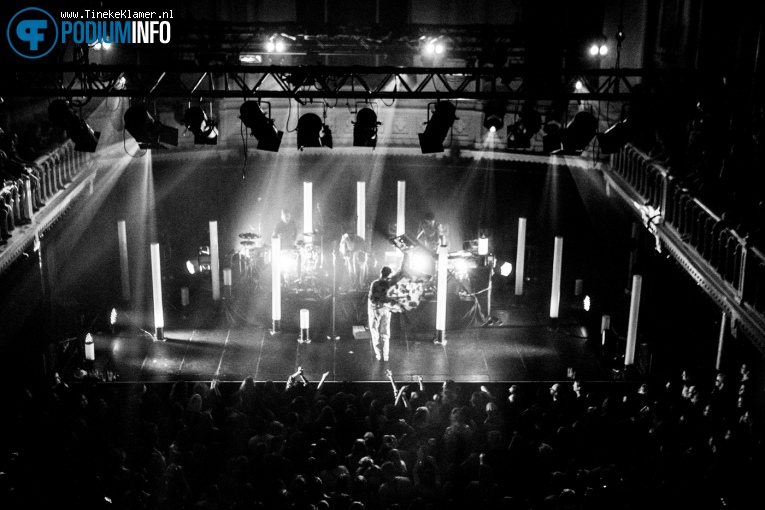 Oscar And The Wolf op Oscar and the Wolf - 8/12 - Paradiso foto
