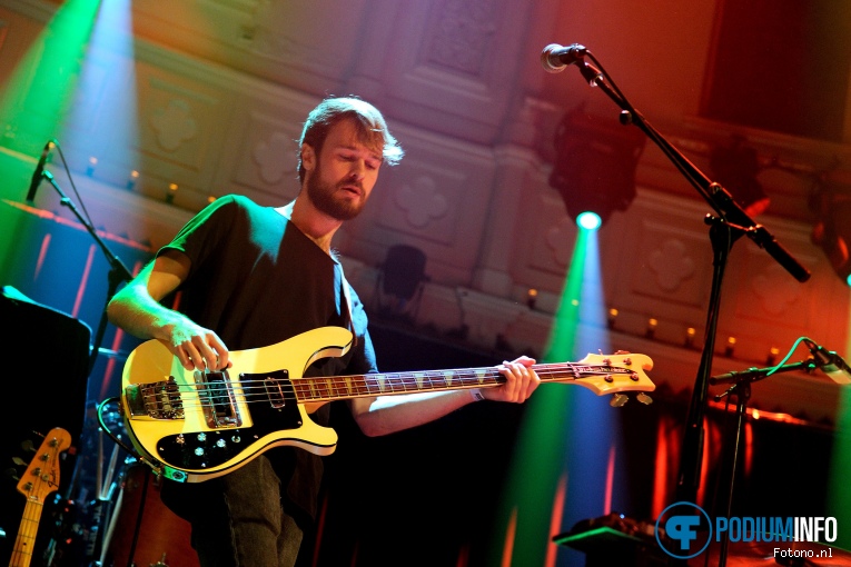 Blupaint op The Temper Trap - 14/12 - Paradiso foto