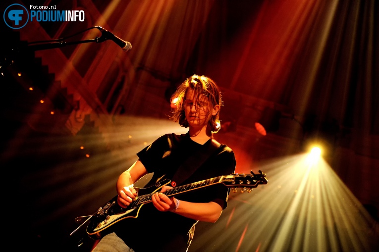 Blupaint op The Temper Trap - 14/12 - Paradiso foto