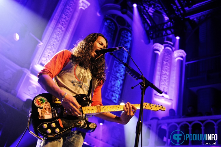 The Temper Trap op The Temper Trap - 14/12 - Paradiso foto