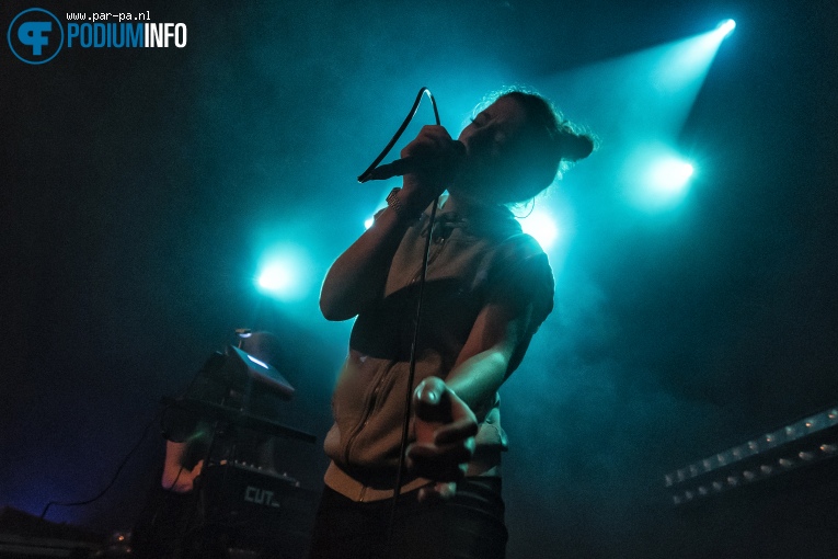 CUT_ op CUT / Lakshmi - 8/12 - Patronaat foto