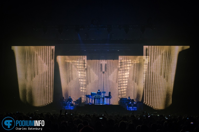 Jean-Michel Jarre op Jean-Michel Jarre - 22/11 - HMH foto