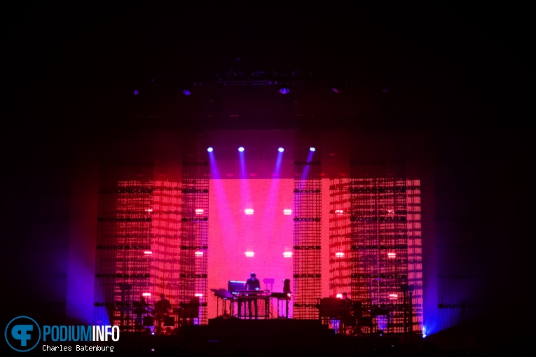 Jean-Michel Jarre op Jean-Michel Jarre - 22/11 - HMH foto