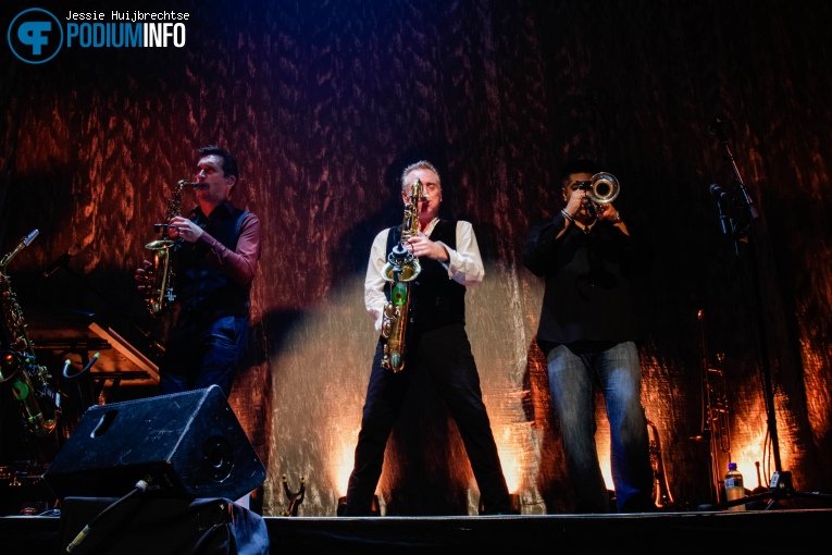 UB40 op UB40 - 23/11 - Paradiso foto