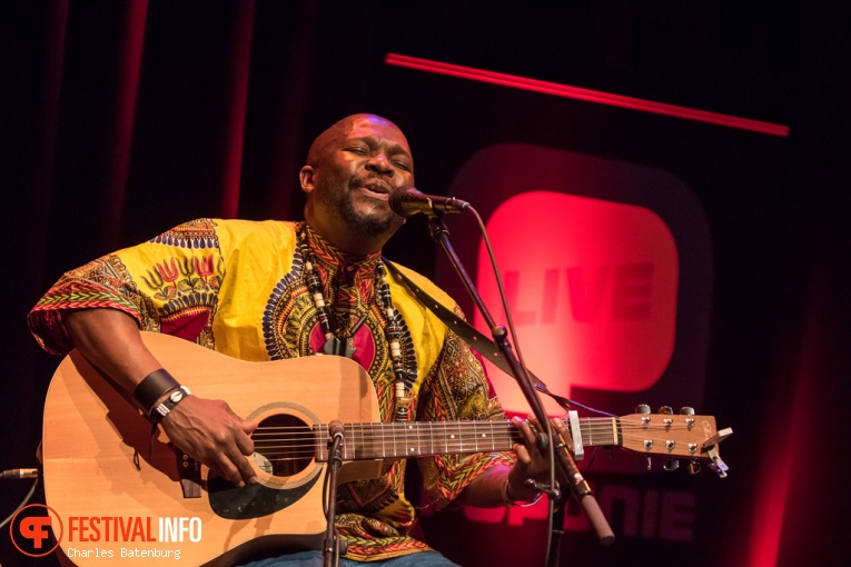 Lwela Kasulwe op Songbird Festival - Zaterdag foto