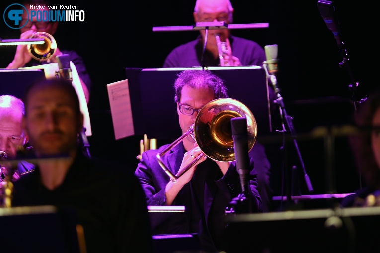 NDR Big Band op Al Jarreau / NDR Big Band - 27/11 - De Oosterpoort foto