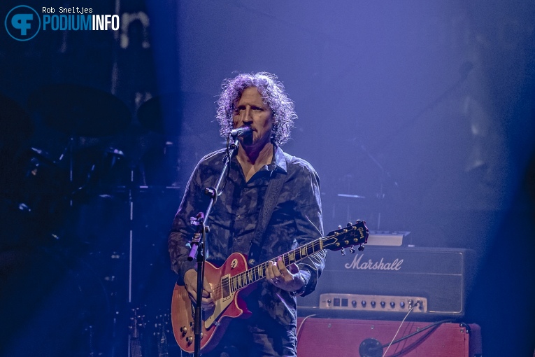 John Wesley op Marillion - 6/12 - TivoliVredenburg foto