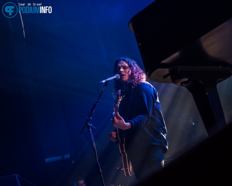 Tom Odell op Tom Odell - 01/12 - TivoliVredenburg foto