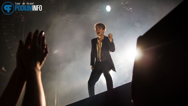 Tom Odell op Tom Odell - 01/12 - TivoliVredenburg foto