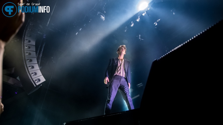 Tom Odell op Tom Odell - 01/12 - TivoliVredenburg foto