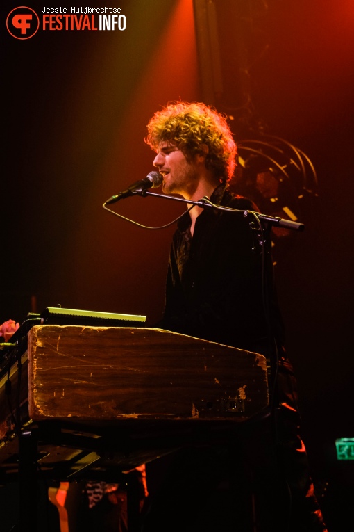 Thijs Boontjes Dans- en Showorkest op 3voor12 Song Van Het Jaar 2016 foto