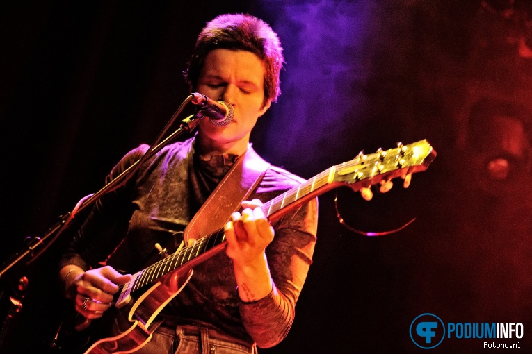 Big Thief op Big Thief - 23/01 - Paradiso foto